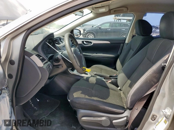 2014 Nissan Sentra SR z VIN 3N1AB7APXEL685558, wystawiony jako Copart lot #56676625 z przebiegiem 140 577 mil mil oraz Szkoda całkowita • Salvage title. Historia ofert i sprzedaży dostępna na DreamBid. Obrazek 7.