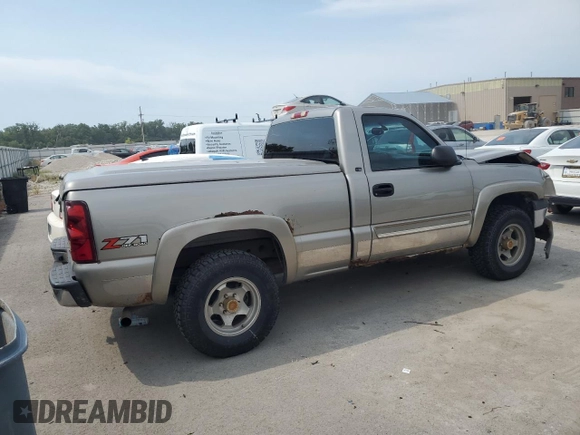 2003 Chevrolet Silverado 1500 LS with VIN 1GCEK14V23Z186300, listed as a Copart auction lot 65551504 with 271,566 mi miles and Salvage Title. Bid and sale history available at DreamBid. Image 3.