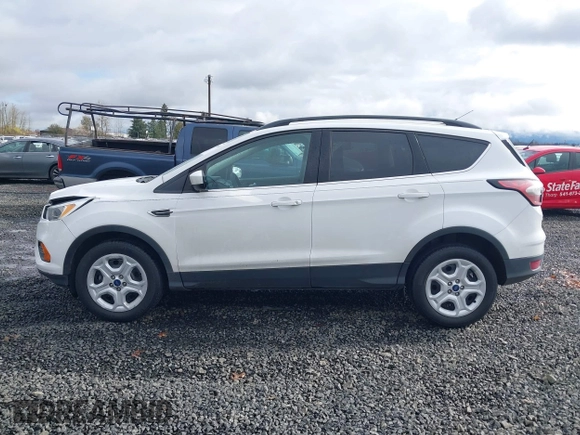 2018 Ford Escape SE with VIN 1FMCU9GD8JUB45369, listed as a IAAI auction lot 41718608 with 91,616 mi miles. Bid and sale history available at carsss.com. Image 14.