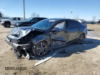 2024 Kia Forte LXS with VIN 3KPF24ADXRE715207, listed as a Copart auction lot 48201005 with 34,794 mi miles and Salvage Title. Bid and sale history available at carsss.com. Image 1.
