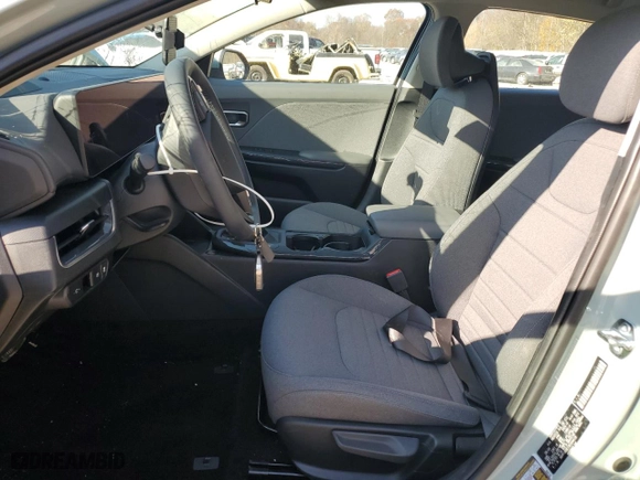 2025 Kia K4 EX with VIN 3KPFU4DE1SE004418, listed as a Copart auction lot 78461774 with 1,030 mi miles and Salvage Title. Bid and sale history available at carsss.com. Image 7.