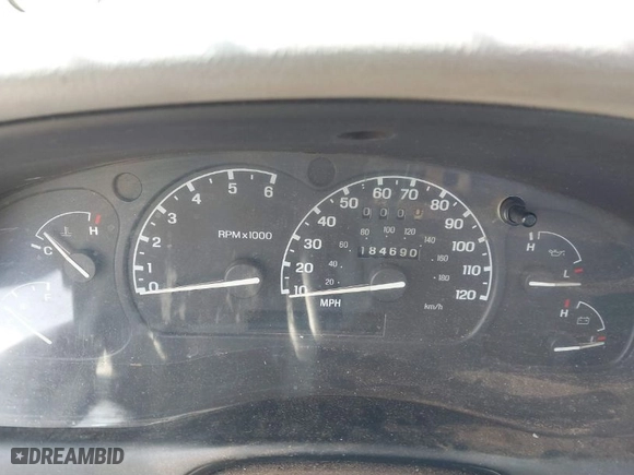 1997 Ford Ranger XLT with VIN 1FTCR10A7VUD25679, listed as a IAAI auction lot 41848762 with 184,690 mi miles. Bid and sale history available at carsss.com. Image 7.