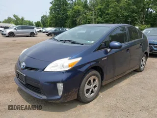 2013 Toyota Prius One z VIN JTDKN3DU0D1645384, wystawiony jako IAAI lot #42412550 z przebiegiem 159 012 mil mil oraz . Historia ofert i sprzedaży dostępna na DreamBid. Obrazek 2.