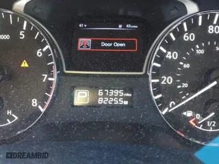 2015 Nissan Altima 2.5 with VIN 1N4AL3AP1FC472617, listed as a IAAI auction lot 41886849 with 67,395 mi miles. Bid and sale history available at carsss.com. Image 7.