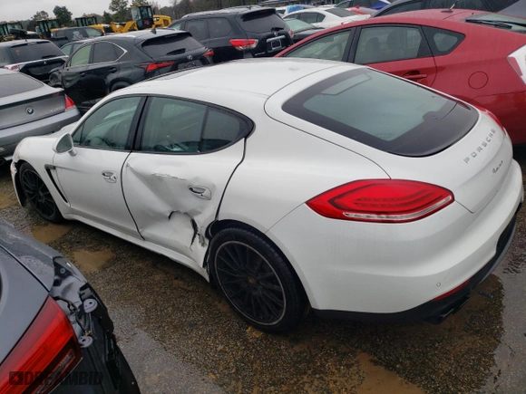 2016 Porsche Panamera 4 with VIN WP0AA2A7XGL003506, listed as a Copart auction lot 84942014 with NaN miles and Salvage Title. Bid and sale history available at carsss.com. Image 2.