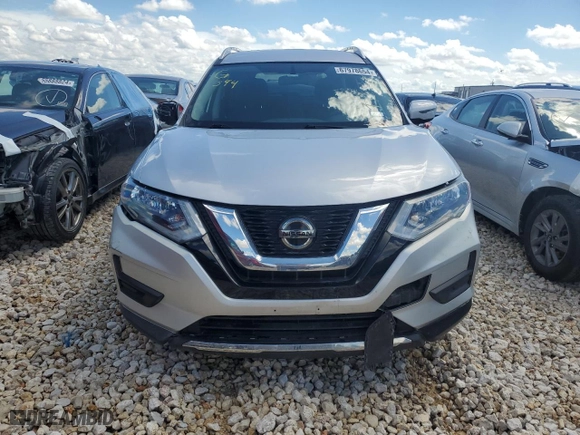 2018 Nissan Rogue SV with VIN KNMAT2MT2JP505543, listed as a Copart auction lot 67978654 with 58,195 mi miles and Salvage Title. Bid and sale history available at carsss.com. Image 5.