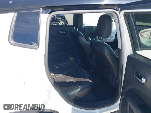 2021 Jeep Compass Latitude with VIN 3C4NJDBB7MT566237, listed as a IAAI auction lot 41747738 with 33,395 mi miles and . Bid and sale history available at DreamBid. Image 8.
