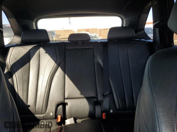 2015 BMW X5 xDrive35d with VIN 5UXKS4C56F0N09230, listed as a Copart auction lot 50418255 with 176,921 mi miles and Clean Title. Bid and sale history available at carsss.com. Image 10.