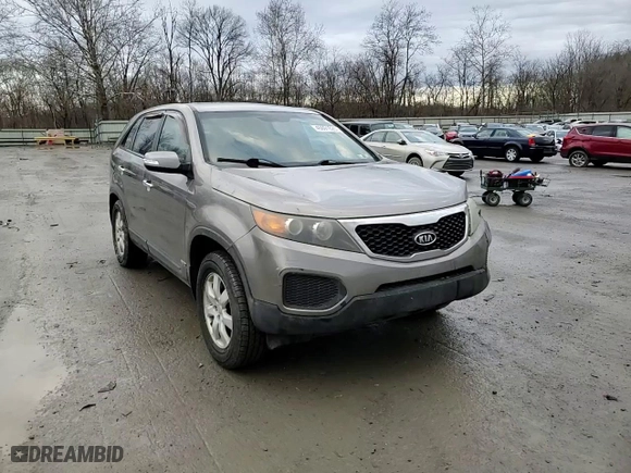 2012 Kia Sorento LX with VIN 5XYKTDA68CG235268, listed as a Copart auction lot 46691825 with 152,596 mi miles and Salvage Title. Bid and sale history available at carsss.com. Image 11.