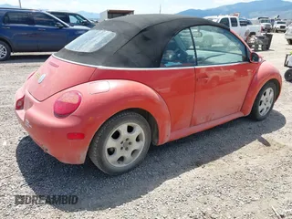 2003 Volkswagen Beetle GLS с VIN 3VWCK21Y73M310538, выставлен на аукционе IAAI как лот 42457665 с пробегом 129 942 миль миль и . История ставок и продаж доступна на DreamBid. Изображение 4.