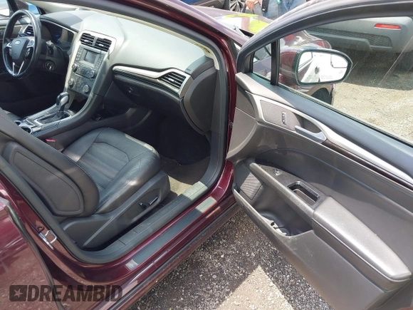 2013 Ford Fusion SE с VIN 3FA6P0HRXDR298948, выставлен на аукционе IAAI как лот 42644569 с пробегом 193 332 миль миль и . История ставок и продаж доступна на DreamBid. Изображение 5.