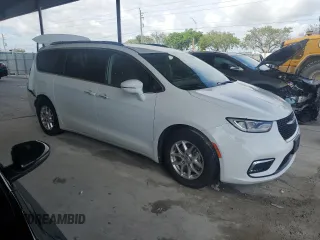 2021 Chrysler Pacifica Touring L z VIN 2C4RC1BG8MR597943, wystawiony jako Copart lot #56707255 z przebiegiem 141 938 mil mil oraz Nie do naprawy • Non repairable. Historia ofert i sprzedaży dostępna na DreamBid. Obrazek 4.