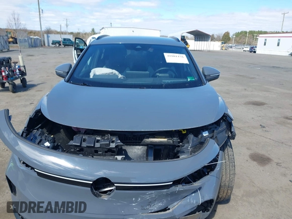 2023 Volkswagen ID.4 Pro with VIN 1V2CMPE89PC013880, listed as a IAAI auction lot 41801156 with 18,098 mi miles and . Bid and sale history available at DreamBid. Image 12.