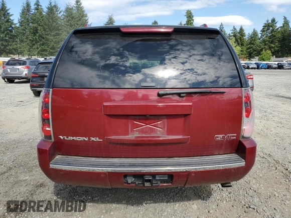 2008 GMC Yukon XL z VIN 1GKFK66888J152316, wystawiony jako Copart lot #60567035 z przebiegiem 193 873 mil mil oraz Szkoda całkowita • Salvage title. Historia ofert i sprzedaży dostępna na DreamBid. Obrazek 6.