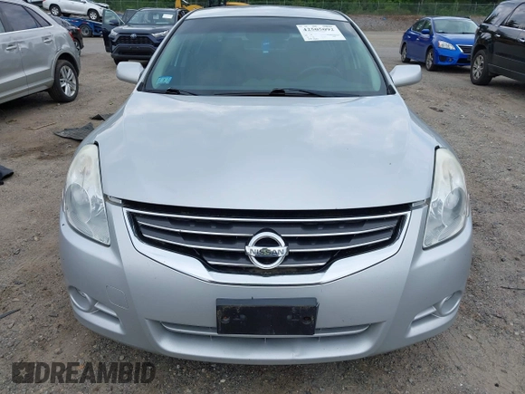 2011 Nissan Altima S with VIN 1N4AL2AP9BC152403, listed as a IAAI auction lot 42505092 with 172,725 mi miles and . Bid and sale history available at DreamBid. Image 12.