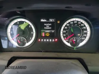 2017 Ram 1500 SLT z VIN 1C6RR7GT6HS537534, wystawiony jako IAAI lot #40744482 z przebiegiem 148 661 mil mil oraz . Historia ofert i sprzedaży dostępna na DreamBid. Obrazek 7.