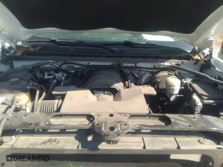 2018 Chevrolet Silverado 1500 Custom with VIN 1GCRCPEC2JZ354500, listed as a IAAI auction lot 41640015 with 87,376 mi miles. Bid and sale history available at carsss.com. Image 10.