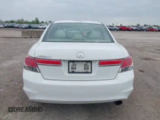 2012 Honda Accord LX Premium z VIN 1HGCP2F48CA194792, wystawiony jako IAAI lot #41918510 z przebiegiem 111 213 mil mil oraz . Historia ofert i sprzedaży dostępna na DreamBid. Obrazek 16.