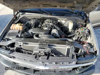 2000 Chevrolet Silverado 1500 with VIN 1GCEK14V5YE425577, listed as a Copart auction lot 77032444 with 123,428 mi miles and Salvage Title. Bid and sale history available at carsss.com. Image 11.