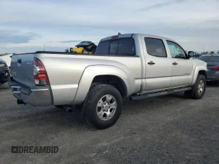 2013 Toyota Tacoma PreRunner with VIN 3TMKU4HN0DM034513, listed as a Copart auction lot 45722995 with 110,318 mi miles and Salvage title. Bid and sale history available at DreamBid. Image 3.