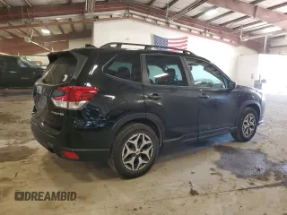 2022 Subaru Forester Premium z VIN JF2SKADC7NH498768, wystawiony jako Copart lot #50500395 z przebiegiem 31 695 mil mil oraz Czysty tytuł • Clean title. Historia ofert i sprzedaży dostępna na DreamBid. Obrazek 3.