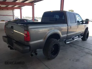 2008 Ford F-250 XL с VIN 1FTSW21R18EB89708, выставлен на аукционе IAAI как лот 42596294 с пробегом 273 950 миль миль и . История ставок и продаж доступна на DreamBid. Изображение 4.