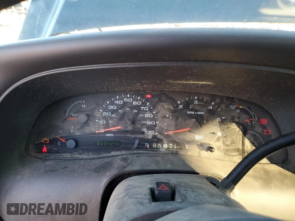 2002 Ford Excursion XLT with VIN 1FMNU41S72EA14478, listed as a Copart auction lot 78355124 with 229,424 mi miles and Salvage Title. Bid and sale history available at DreamBid. Image 9.