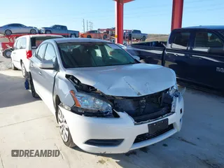 2015 Nissan Sentra SV z VIN 3N1AB7AP0FY348515, wystawiony jako IAAI lot #41106676 z przebiegiem 66 995 mil mil oraz . Historia ofert i sprzedaży dostępna na DreamBid. Obrazek 1.