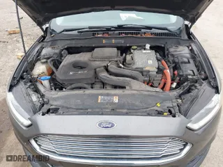 2013 Ford Fusion Titanium Hybrid with VIN 3FA6P0RU5DR289612, listed as a IAAI auction lot 41903288 with 168,661 mi miles. Bid and sale history available at carsss.com. Image 10.