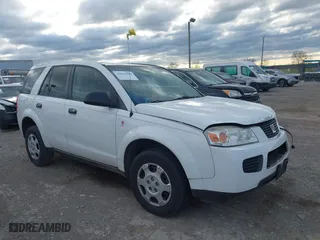 2007 Saturn VUE I4 with VIN 5GZCZ33D97S839063, listed as a IAAI auction lot 42044209 with 97,176 mi miles. Bid and sale history available at carsss.com. Image 1.
