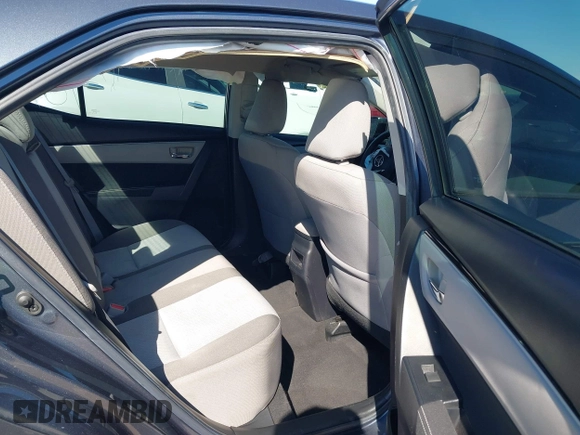 2019 Toyota Corolla L z VIN 2T1BURHE9KC217993, wystawiony jako IAAI lot #41844472 z przebiegiem 126 470 mil mil oraz . Historia ofert i sprzedaży dostępna na DreamBid. Obrazek 8.