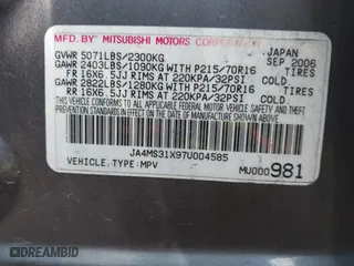 2007 Mitsubishi Outlander ES with VIN JA4MS31X97U004585, listed as a IAAI auction lot 41974275 with 211,555 mi miles. Bid and sale history available at carsss.com. Image 9.