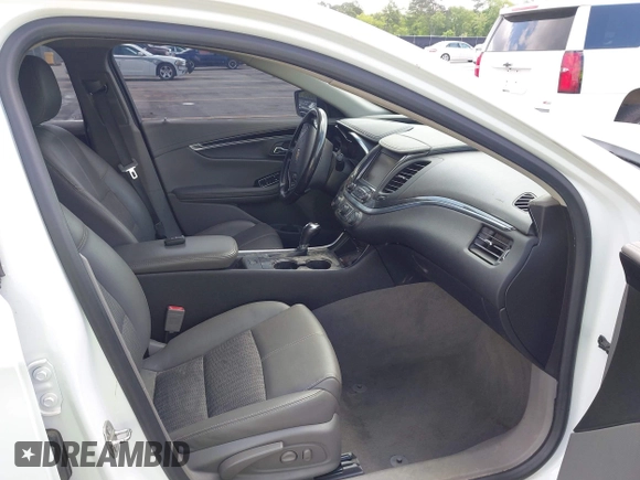2018 Chevrolet Impala LT z VIN 2G1105S30J9149873, wystawiony jako IAAI lot #42018654 z przebiegiem 118 132 mil mil oraz . Historia ofert i sprzedaży dostępna na DreamBid. Obrazek 5.