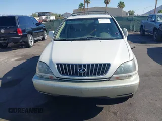 1999 Lexus RX 300 z VIN JT6GF10U2X0011802, wystawiony jako IAAI lot #42393239 z przebiegiem 152 558 mil mil oraz . Historia ofert i sprzedaży dostępna na DreamBid. Obrazek 12.