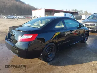 2006 Honda Civic Cpe LX with VIN 2HGFG12666H533716, listed as a IAAI auction lot 41786136 with 215,751 mi miles. Bid and sale history available at carsss.com. Image 4.