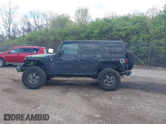 2016 Jeep Wrangler Unlimited Sport with VIN 1C4BJWDG6GL347759, listed as a IAAI auction lot 42057065 with 135,231 mi miles and . Bid and sale history available at DreamBid. Image 15.