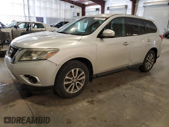 2014 Nissan Pathfinder Platinum with VIN 5N1AR2MN0EC634597, listed as a Copart auction lot 61038825 with 161,196 mi miles and Salvage title. Bid and sale history available at DreamBid. Image 1.