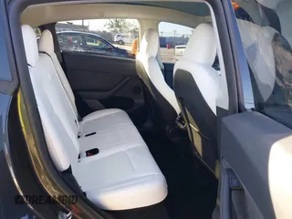2024 Tesla Model Y с VIN 7SAYGDED7RF056018, выставлен на аукционе IAAI как лот 41322262 с пробегом 3 619 миль миль и . История ставок и продаж доступна на DreamBid. Изображение 8.
