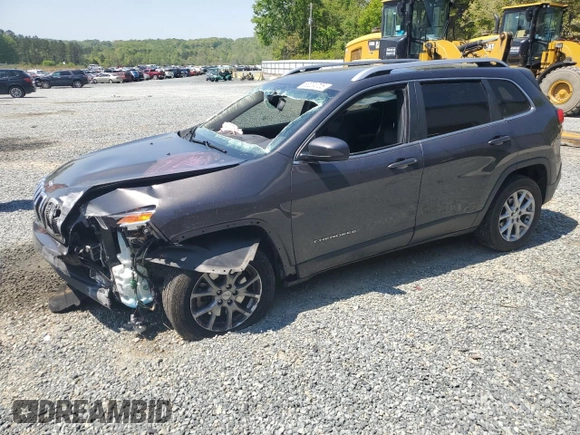 2014 Jeep Cherokee Latitude z VIN 1C4PJLCB6EW241382, wystawiony jako Copart lot #53204705 z przebiegiem 120 752 mil mil oraz Szkoda całkowita • Salvage title. Historia ofert i sprzedaży dostępna na DreamBid. Obrazek 1.