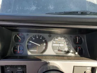 1992 Jeep Cherokee with VIN 1J4FJ58S7NL136135, listed as a Copart auction lot 86016134 with 160,259 mi miles and Clean title. Bid and sale history available at DreamBid. Image 9.