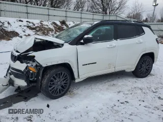 2022 Jeep Compass High Altitude with VIN 3C4NJDCB7NT207194, listed as a Copart auction lot 44156755 with 38,128 mi miles and Salvage Title. Bid and sale history available at carsss.com. Image 1.