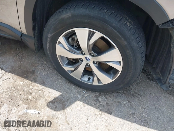 2020 Subaru Ascent Premium z VIN 4S4WMAFDXL3466046, wystawiony jako IAAI lot #42202373 z przebiegiem 53 370 mil mil oraz . Historia ofert i sprzedaży dostępna na DreamBid. Obrazek 12.