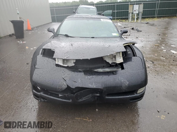 2002 Chevrolet Corvette with VIN 1G1YY22G525116472, listed as a Copart auction lot 70014054 with 221,284 mi miles and Salvage Title. Bid and sale history available at carsss.com. Image 5.