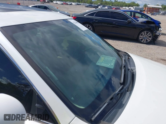 2015 Lexus IS 250 z VIN JTHCF1D28F5027728, wystawiony jako IAAI lot #42240807 z przebiegiem 89 854 mil mil oraz . Historia ofert i sprzedaży dostępna na DreamBid. Obrazek 8.