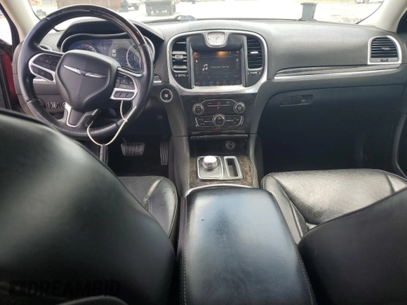 2018 Chrysler 300 Limited z VIN 2C3CCAEG6JH117566, wystawiony jako Copart lot #51456435 z przebiegiem 159 797 mil mil oraz Szkoda całkowita • Salvage title. Historia ofert i sprzedaży dostępna na DreamBid. Obrazek 8.
