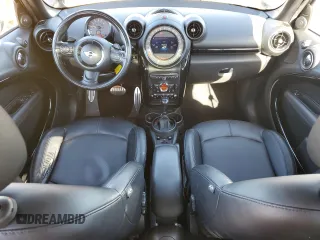 2016 MINI Countryman S with VIN WMWZC5C59GWU21416, listed as a Copart auction lot 57477455 with 119,868 mi miles and Salvage title. Bid and sale history available at DreamBid. Image 8.