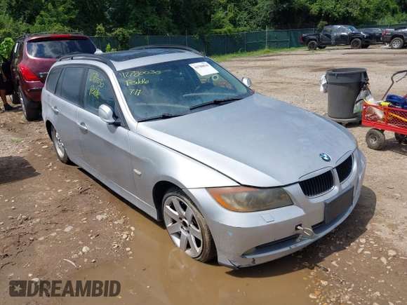 2006 BMW 3 Series 325xi with VIN WBAVT135X6KW22139, listed as a IAAI auction lot 42780030 with 222,216 mi miles and . Bid and sale history available at DreamBid. Image 1.