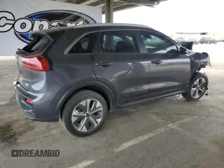 2020 Kia Niro EX with VIN KNDCC3LG8L5047427, listed as a Copart auction lot 53888795 with 11,678 mi miles and Clean Title. Bid and sale history available at DreamBid. Image 3.