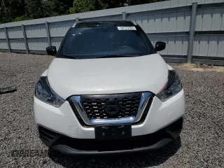2020 Nissan Kicks SV z VIN 3N1CP5CV9LL487710, wystawiony jako Copart lot #58723695 z przebiegiem 76 425 mil mil oraz Szkoda całkowita • Salvage title. Historia ofert i sprzedaży dostępna na DreamBid. Obrazek 5.