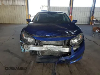 2017 Honda Civic LX z VIN 19XFC2F55HE044966, wystawiony jako Copart lot #56800115 z przebiegiem 67 561 mil mil oraz Szkoda całkowita • Salvage title. Historia ofert i sprzedaży dostępna na DreamBid. Obrazek 5.